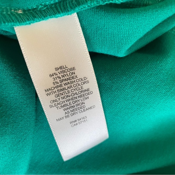 Eliza J Green Long Sleeve Shift Casual Dress - Picture 12 of 12